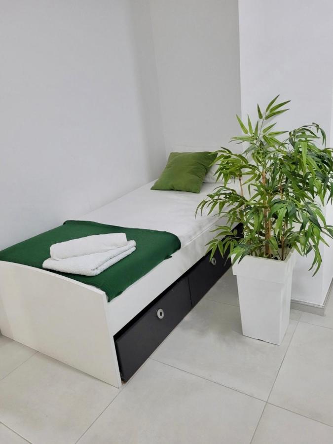 Bb Moderne Apartments Саранде Екстериор снимка