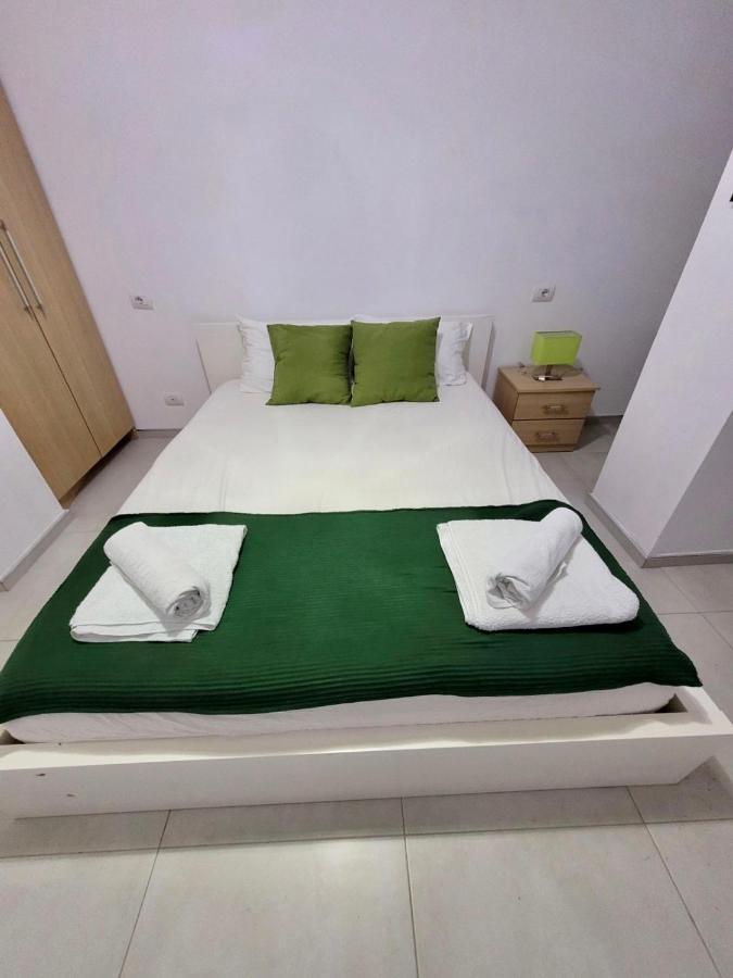 Bb Moderne Apartments Саранде Екстериор снимка