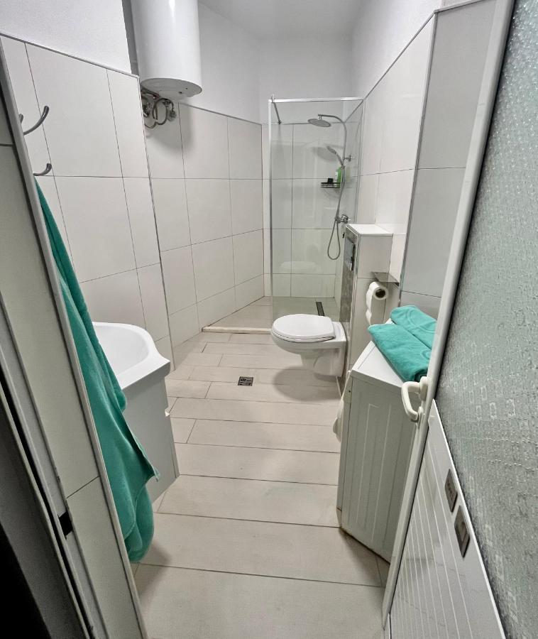 Bb Moderne Apartments Саранде Екстериор снимка