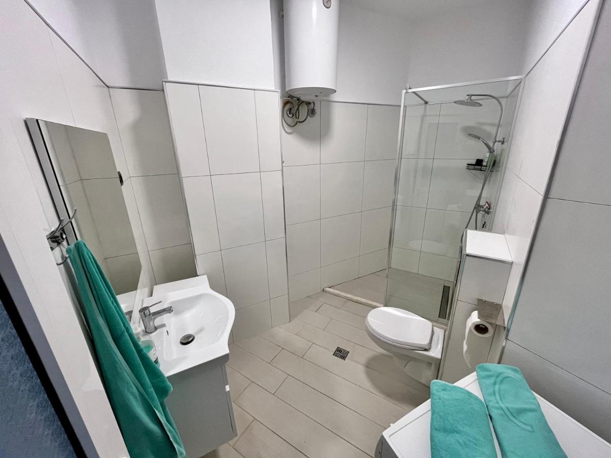 Bb Moderne Apartments Саранде Екстериор снимка