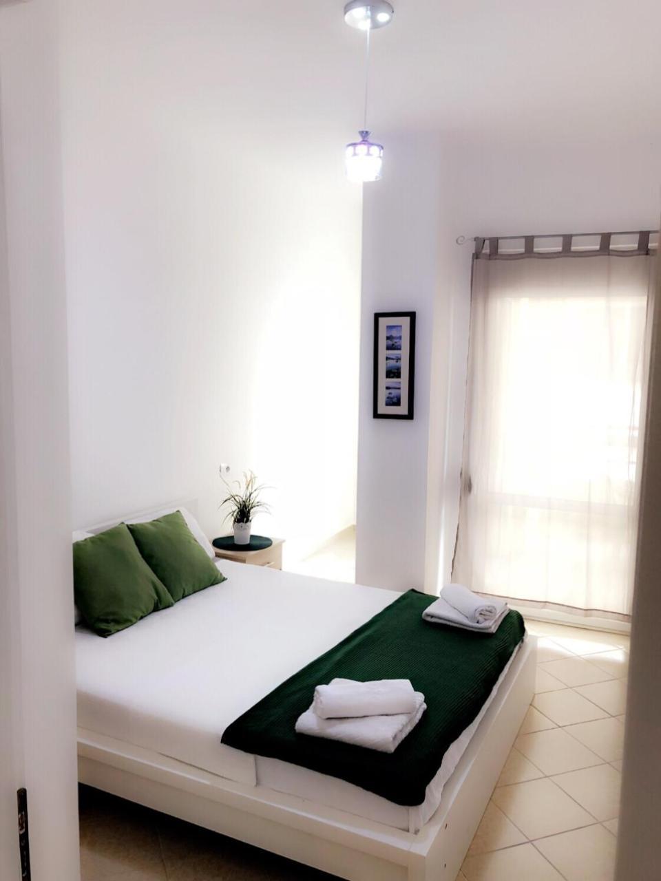 Bb Moderne Apartments Саранде Екстериор снимка
