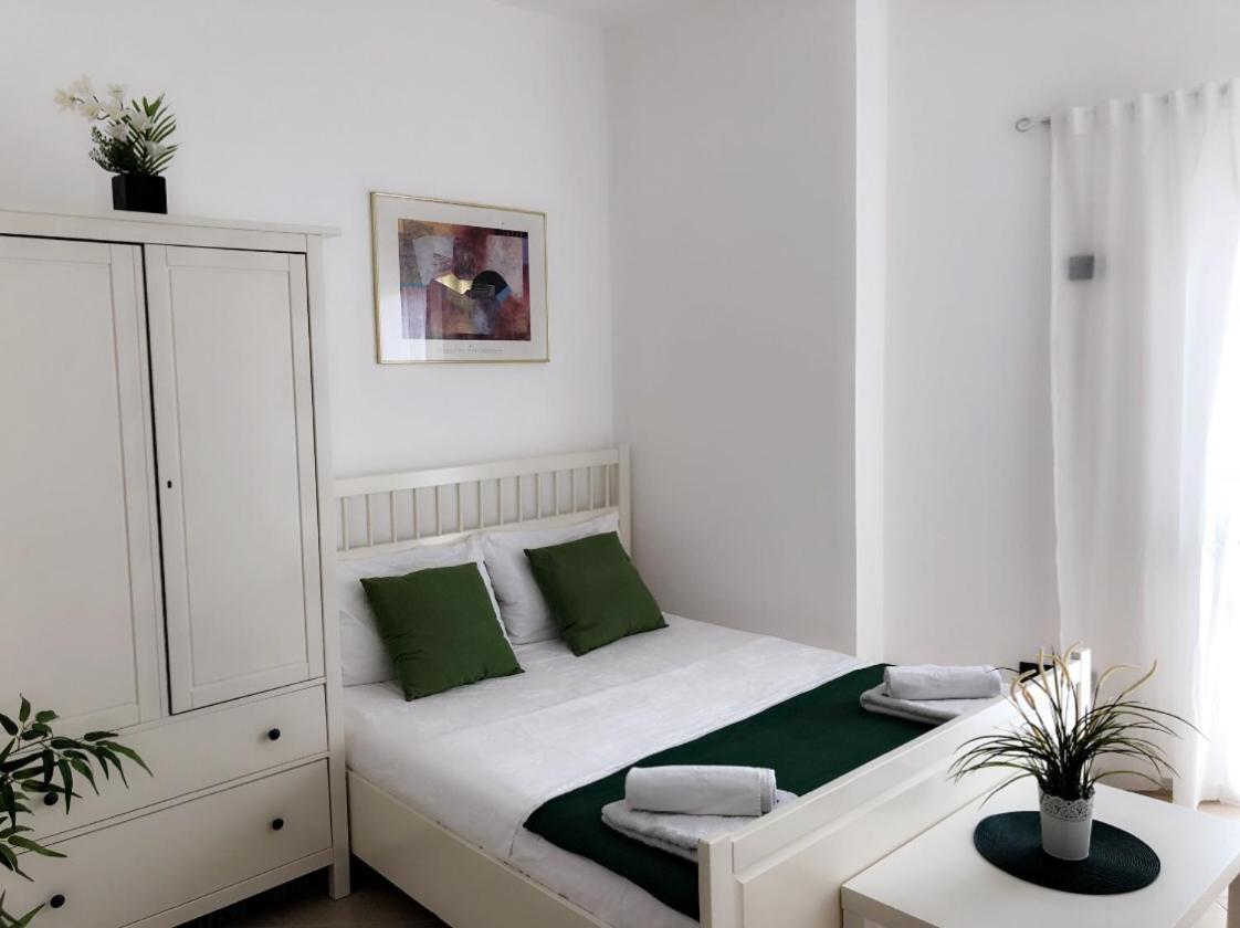 Bb Moderne Apartments Саранде Екстериор снимка